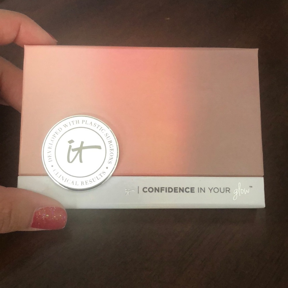 it Cosmetics Confidence in your Glow ✨